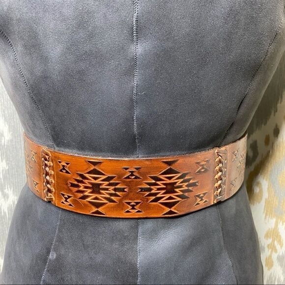 Ralph Lauren Collection Brown & Tan Shearling Contoured Sleeveless Gilet - Picture 13 of 16